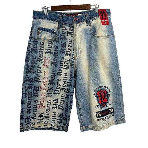 PEPE Baggy Jean Shorts Cargo Distressed Jorts‎ Skate Y2K Embroidered Size 36 - Picture 1 of 16